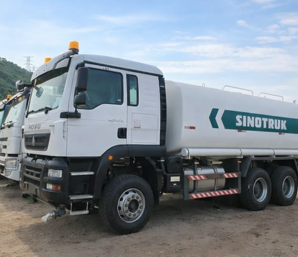 HOWO Water Tanker Trucks